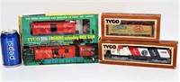 3 Vintage Tyco Trains w Boxes
