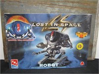 New AMT Lost In Space Robot Model