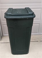 Rubbermaid Rolling Garbage Can