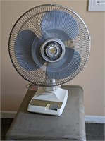 Vintage 3 Speed 16" Oscillating Cage Fan