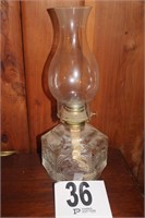 Kerosene Lamp With Chimney