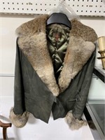Danier Leather Jacket with fur collar and zippered