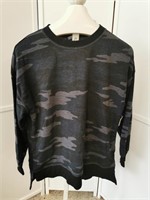 Ladies Old Navy Black/Grey Camo Sweater - Med