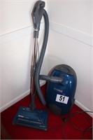 Kenmore Power-Mate Vacuum (Rm 1)