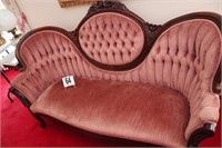 Vintage Sofa (Like New Condition) (68" X 28" X 40