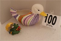 Duck Planter With Frog Decor (Rm 1)