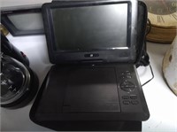 GPX Portable DVD Player with case