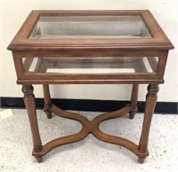 Display Case Table with Lifting Top