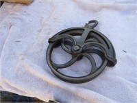 Vintage No.8 Well Pulley