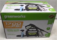 Greenworks 1700PSI electric pressure washer