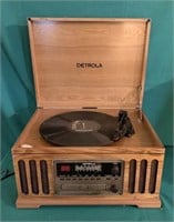 Detrola Record Player, Radio, & CD Player