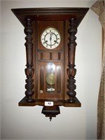 Wall pendulum clock