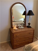 DRESSER W ARCHED MIRROR