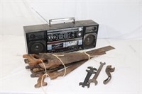 GE radio, handsaws, 3 antique wrenches