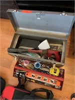 LOT OF TOOLS IN TOOLBOX
