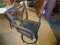 Metal swivel chair w/ padded seat