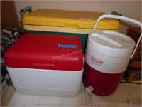 Powered cooler - Coleman thermos & med cooler