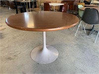 Round, Mid Century Dining Table with Metal Base