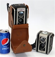 2 Vintage Kodak Duraflex I & II Cameras w 1 Case