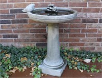 Bird Bath w/ 2 Birds & Spout