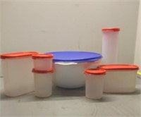 Tupperware storage containers with large bowl