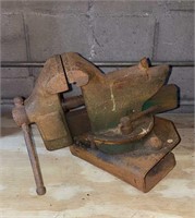 Erie Tool Works Vise No 44