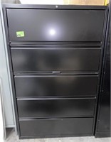 Five Compartment Metal Locking Storage Unit w/