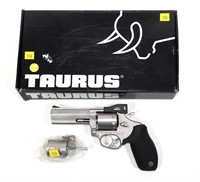 Taurus Model 992 Tracker SS .22 LR/.22 Mag.