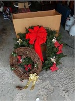 2 wreaths. Large one lighted. 29in
