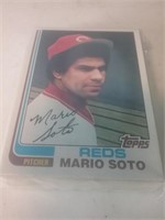 Pack of tops Mario Soto Reds baseball