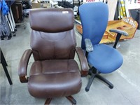 2 desk chairs one nice leather type