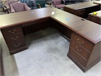 76.5x66 inch L shaped office desk. 5 intact