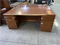 6’x3’ 4 intact drawer office desk