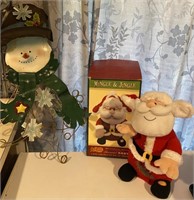 Large Card Holder Snowman & Mingle Jingle Santa