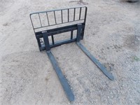 SET OF  PALLET FORKS (NEW)