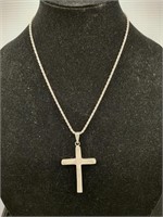 Large sterling silver Cross pendant necklace.