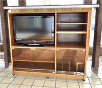 Entertainment Center & Sony 32" Television