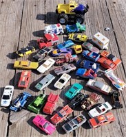 Large Lot of Hotwheels & Toy Cars