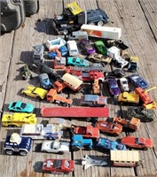 Large Lot of Hotwheels & Toy Cars