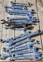 23 Open & Box End Wrenches