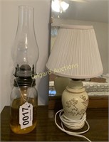 Oil lamp and table lamp
