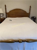Queen bed with Sleep number mattress