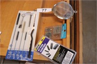 Spray Gun Cleaning Kit, Key Stop Set, Screws