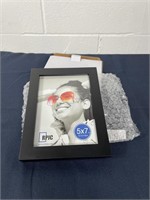 5 x 7 Picture Frame