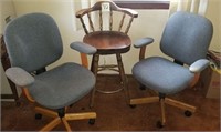 2 Office Chairs & Stool (on the 2nd floor)