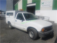 1995 Chevy S-10 Pickup w/ Service/Utility Shell