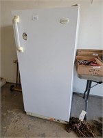 UPRIGHT FREEZER " FRIGIDAIRE" 9 CU FT