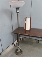 WOODEN TABLE LAMP & METAL FLOOR LAMP
