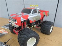 CLOD BUSTER REMOTE CONTROL TOY MONSTER TRUCK