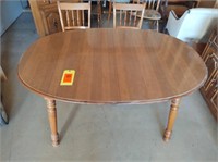Dining Room Table with 3 leaves and 6 chairs